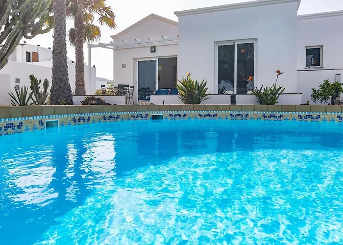 B2 Casitas De Luz Чарко-дель-Пало